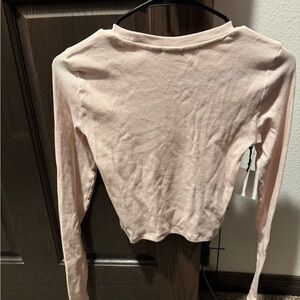 Aritzia, TNA, long sleeve oracle pink shirt